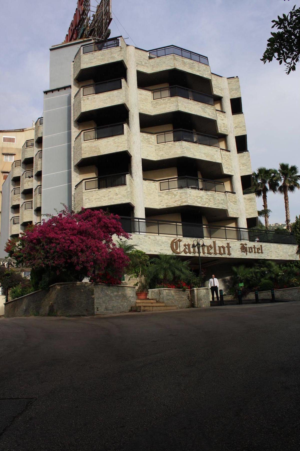 Camelot Hotel Jounieh Exterior foto